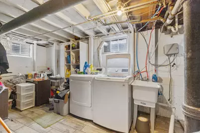 2331 S 61st St, West Allis, WI 53219 - Photo 18