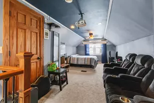 2331 S 61st St, West Allis, WI 53219 - Photo 4