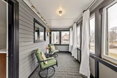 517  McCall St, Waukesha, WI 53186 - Photo 22