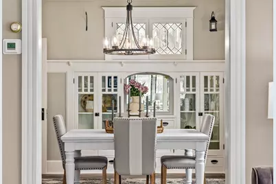 517  McCall St, Waukesha, WI 53186 - Photo 10