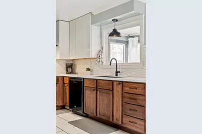 517  McCall St, Waukesha, WI 53186 - Photo 32