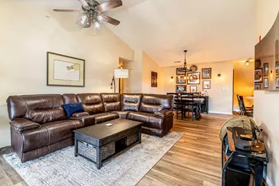 18645  Emerald Dr #E, Brookfield, WI 53045 - Photo 4