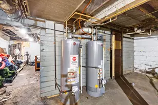 6410 W National Ave, West Allis, WI 53214 - Photo 10