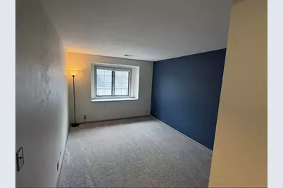 949  Quinlan Dr, Pewaukee, WI 53072 - Photo 12