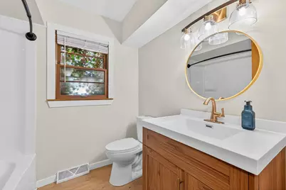 5402  39th Ave, Kenosha, WI 53144 - Photo 18