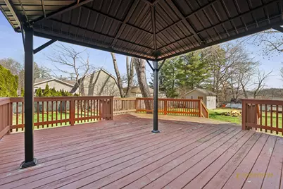 21120  122nd St, Bristol, WI 53104 - Photo 10