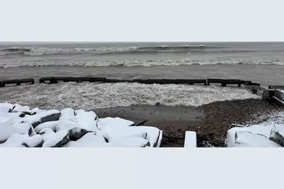 9851  Lakeshore Dr, Pleasant Prairie, WI 53158 - Photo 2