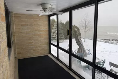 9851  Lakeshore Dr, Pleasant Prairie, WI 53158 - Photo 6