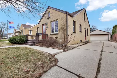 4376 S Adams Ave, Milwaukee, WI 53207 - Photo 6
