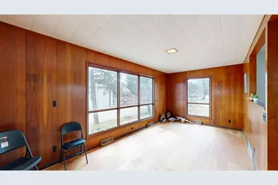 1412  James St, Bangor, WI 54614 - Photo 2