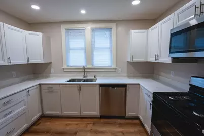 454 W Kilbourn Ave, West Bend, WI 53095 - Photo 8