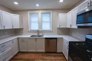 454 W Kilbourn Ave, West Bend, WI 53095 - Photo 8