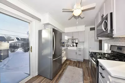 135 S 81st St, Milwaukee, WI 53214 - Photo 10