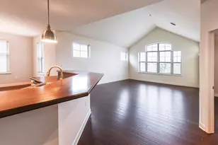 4120 S Lake Dr, Saint Francis, WI 53225 - Photo 6