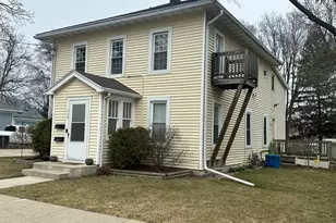 315 S 8th St, Delavan, WI 53115 - Photo 1