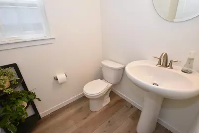 1870  Nottingham Dr, Racine, WI 53182 - Photo 14