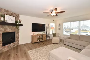 1870 Nottingham Dr, Racine, WI 53182 - Photo 2