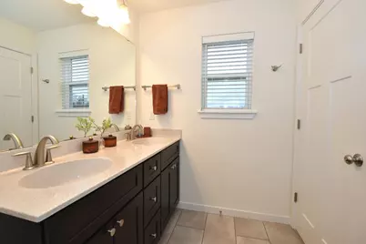 1870  Nottingham Dr, Racine, WI 53182 - Photo 22