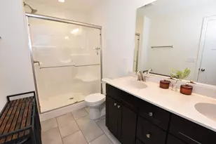 1870 Nottingham Dr, Racine, WI 53182 - Photo 22