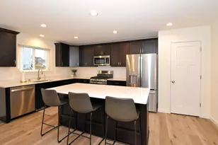 1870 Nottingham Dr, Racine, WI 53182 - Photo 10