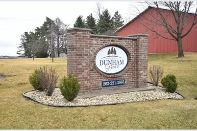 1870  Nottingham Dr, Racine, WI 53182 - Photo 34
