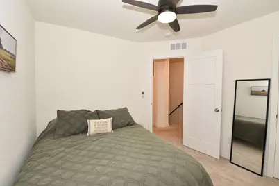 1870  Nottingham Dr, Racine, WI 53182 - Photo 24