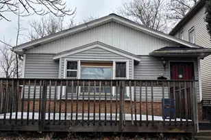 2048 N 35th St, Milwaukee, WI 53208 - Photo 16