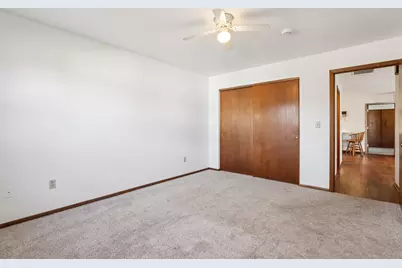 710  St Paul Dr, Slinger, WI 53086 - Photo 18