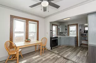 912 Blackstone Ave, Waukesha, WI 53186 - Photo 6