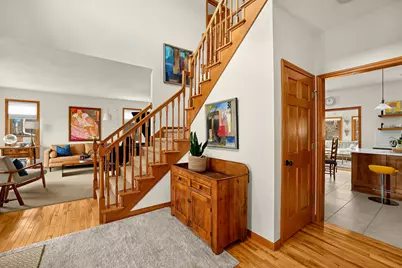 867  Olympic Dr, Onalaska, WI 54650 - Photo 4