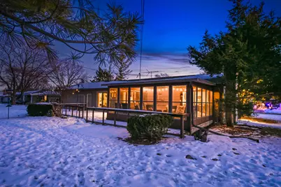 13500 W Old Oak Ln, New Berlin, WI 53151 - Photo 32