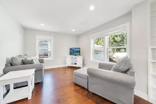 812 Van Slyke Dr, Fontana, WI 53125 - Photo 16