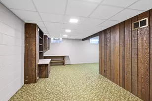 2471 N 80th St, Wauwatosa, WI 53213 - Photo 22