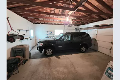 W165N10602  Wagon Trl, Germantown, WI 53022 - Photo 26