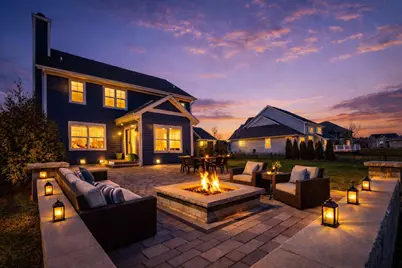 W77N400  Prairie View Rd, Cedarburg, WI 53012 - Photo 2