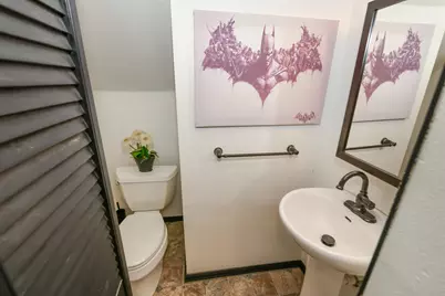 2566 S 64th St, Milwaukee, WI 53219 - Photo 14