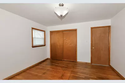 2566 S 64th St, Milwaukee, WI 53219 - Photo 16