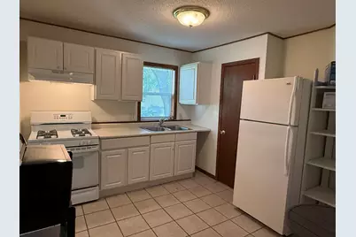 823  West Ave #821, La Crosse, WI 54601 - Photo 2