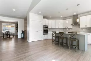 560 N Boulder Ridge Dr, Lake Geneva, WI 53147 - Photo 14