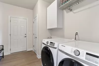 560 N Boulder Ridge Dr, Lake Geneva, WI 53147 - Photo 18