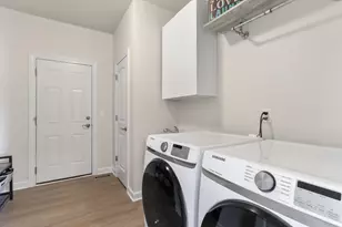 560 N Boulder Ridge Dr, Lake Geneva, WI 53147 - Photo 18