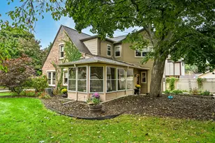 8027 W Woodland Ave, Wauwatosa, WI 53213 - Photo 32