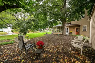 8027 W Woodland Ave, Wauwatosa, WI 53213 - Photo 30