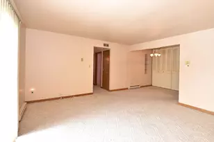 3621 St Andrews Ct, Racine, WI 53405 - Photo 8