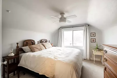 607 S Oak Park Ct, Milwaukee, WI 53214 - Photo 16