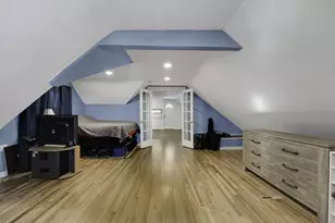 865 S 75th St, West Allis, WI 53214 - Photo 24