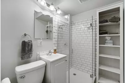 865 S 75th St, West Allis, WI 53214 - Photo 18