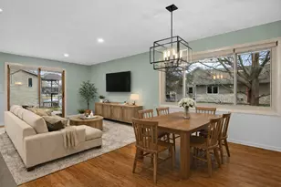 4630 Oakdale Dr, Racine, WI 53405 - Photo 12