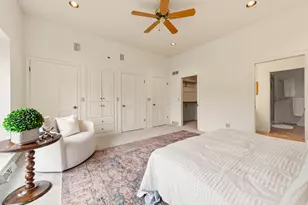 2618 W Lake Park Ct, Mequon, WI 53092 - Photo 38