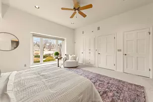 2618 W Lake Park Ct, Mequon, WI 53092 - Photo 36